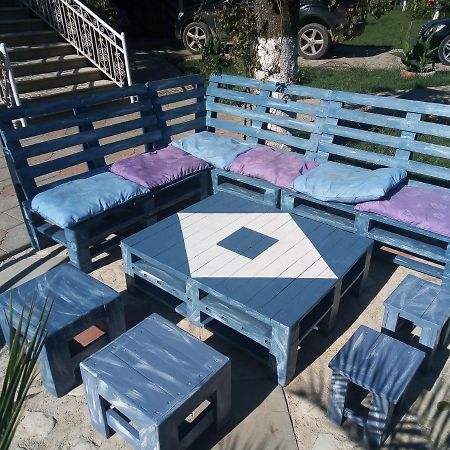 Guest House Danelia Martvili Dış mekan fotoğraf