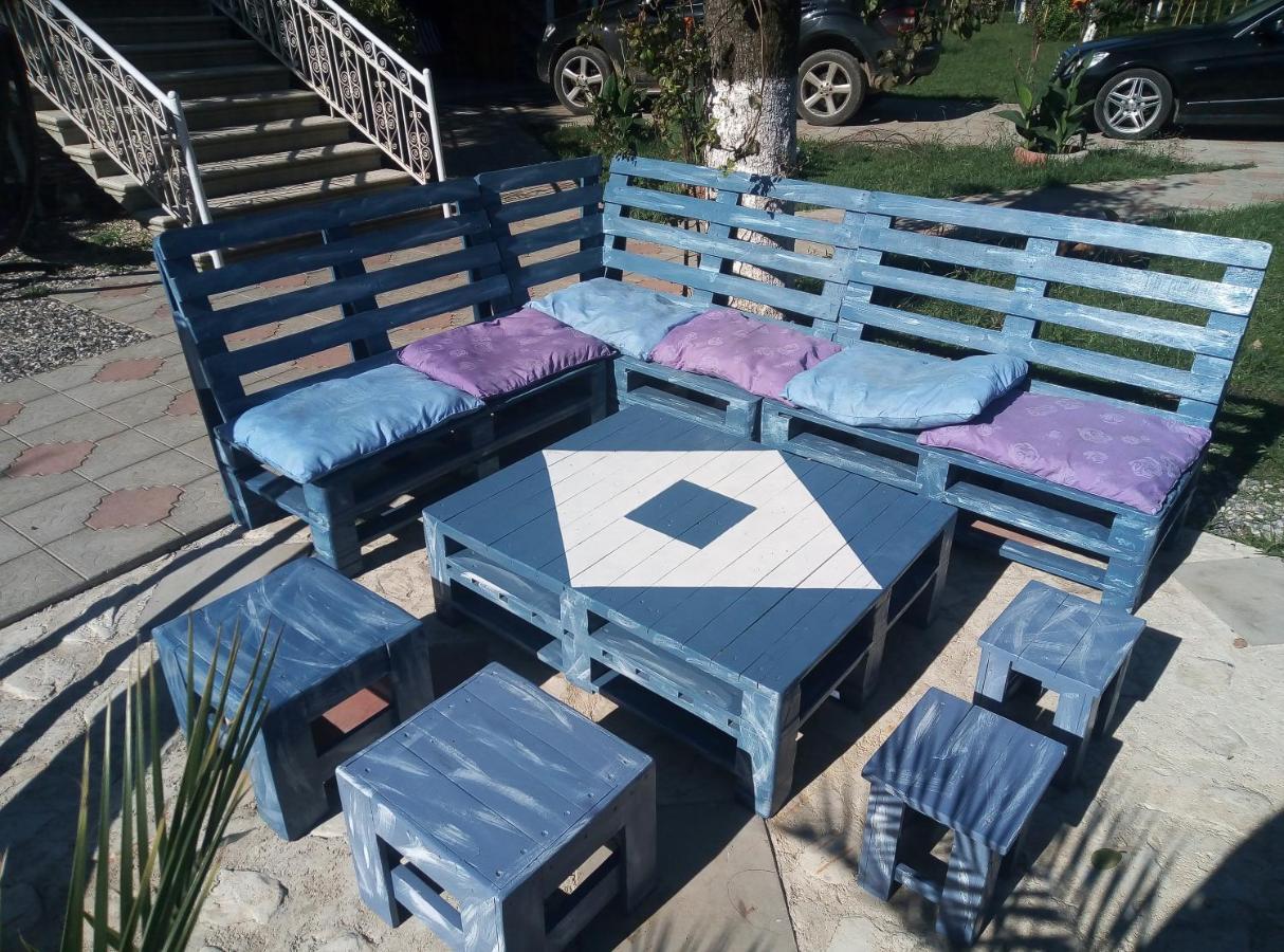 Guest House Danelia Martvili Dış mekan fotoğraf